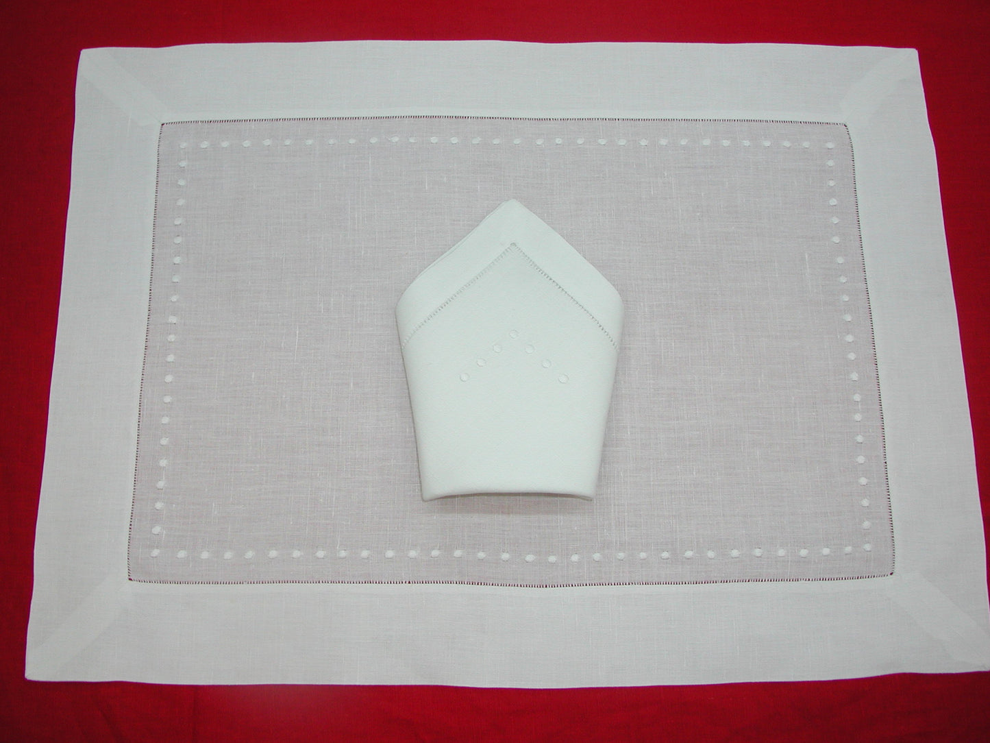 BRS-M2, Breakfast Sets (Hand Embroidered)