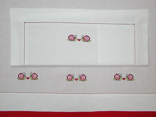 BBS-00-Snail,   Baby Bedsheet (Hand Embroidered)